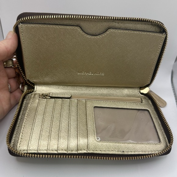 Michael Kors 7" Flat Wallet Center‎ Stripe Wristlet Clutch Card Holder Monogram - Picture 9 of 16